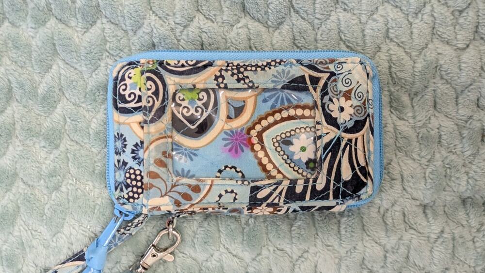 Vera Bradley All In One Wristlet Bali Blue NWT 10489-025